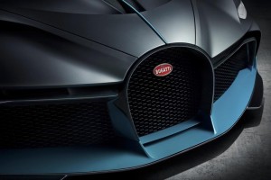 bugatti divo (12)