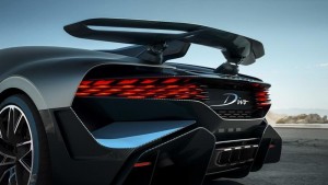 bugatti divo (3)