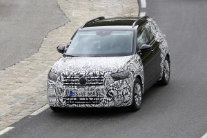 volkswagen t-cross disguised (2)