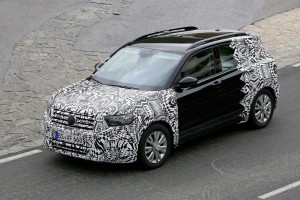 volkswagen t-cross disguised (4)