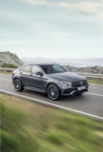 Die neuen Mercedes-AMG GLC 43 4MATIC ModelleThe new Mercedes-AMG GLC 43 4MATIC models: More agile and more distinctive: chocks away for the dynamic duo